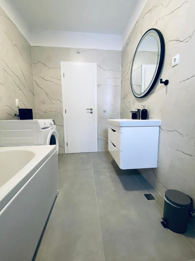 West Apartments Zadar Dış mekan fotoğraf